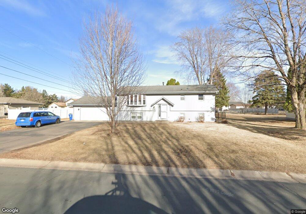 10082 Pilgrim Way, Maple Grove, MN 55369 - photo 1