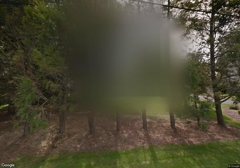 714 Walnut St, New Holland, PA 17557 - photo 1