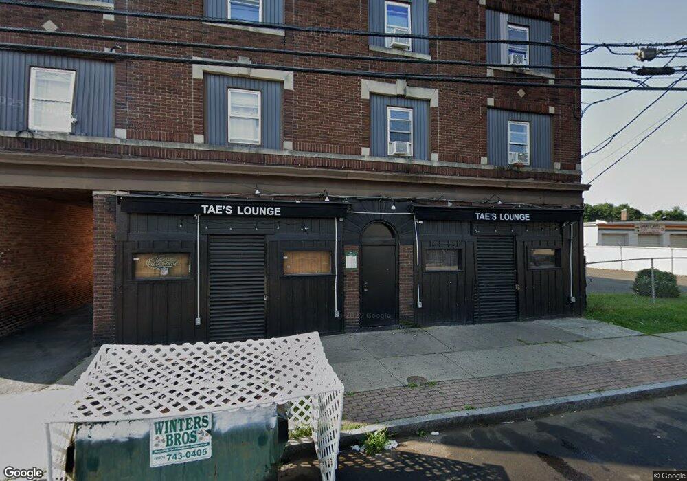 1014 Stratford Ave unit 9, Bridge Port, CT 06607 - photo 1