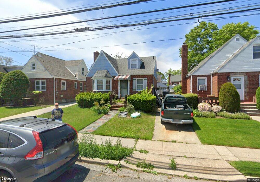 52 Jefferson St, Franklin Square, NY 11010 - photo 1