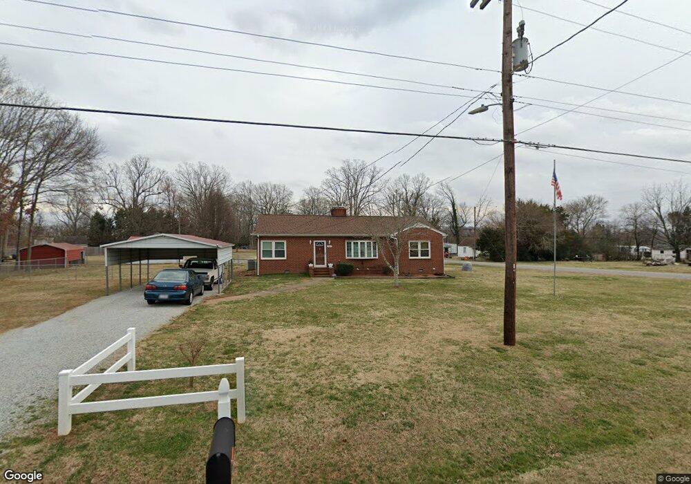 5407 Harvey Rd, Jamestown, NC 27282 - photo 1