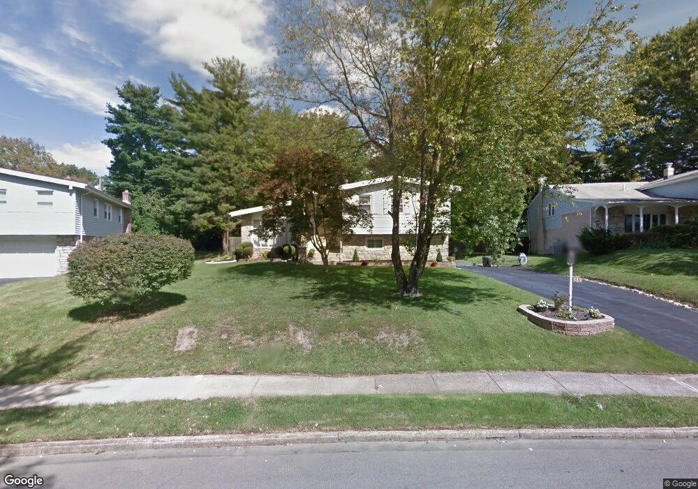 569 General Patterson Dr, Glenside, PA 19038 - photo 1