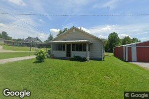 30 Webster St, Manitou, KY 42436