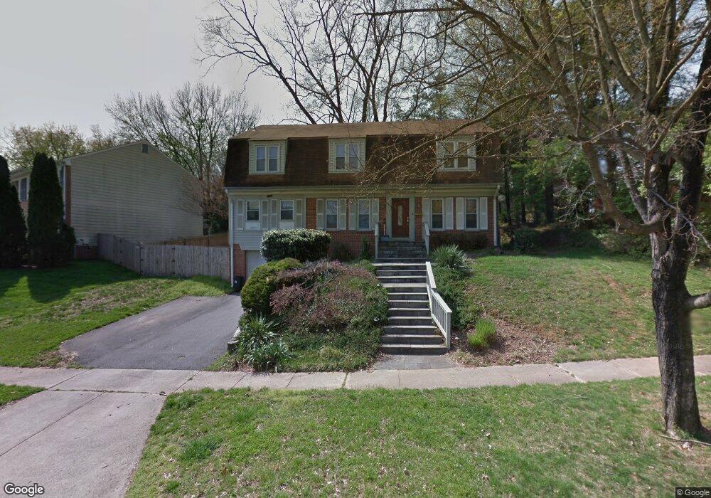 9010 Levelle Dr, Chevy Chase, MD 20815 - photo 1