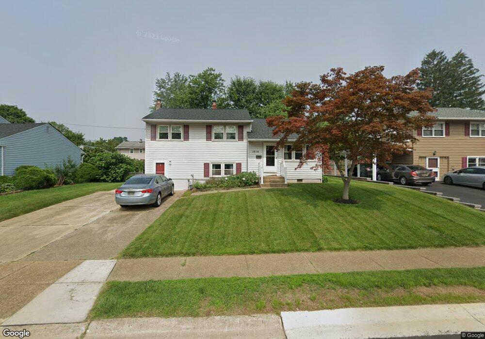 1016 Kendall Rd, Wilmington, DE 19805 - photo 1