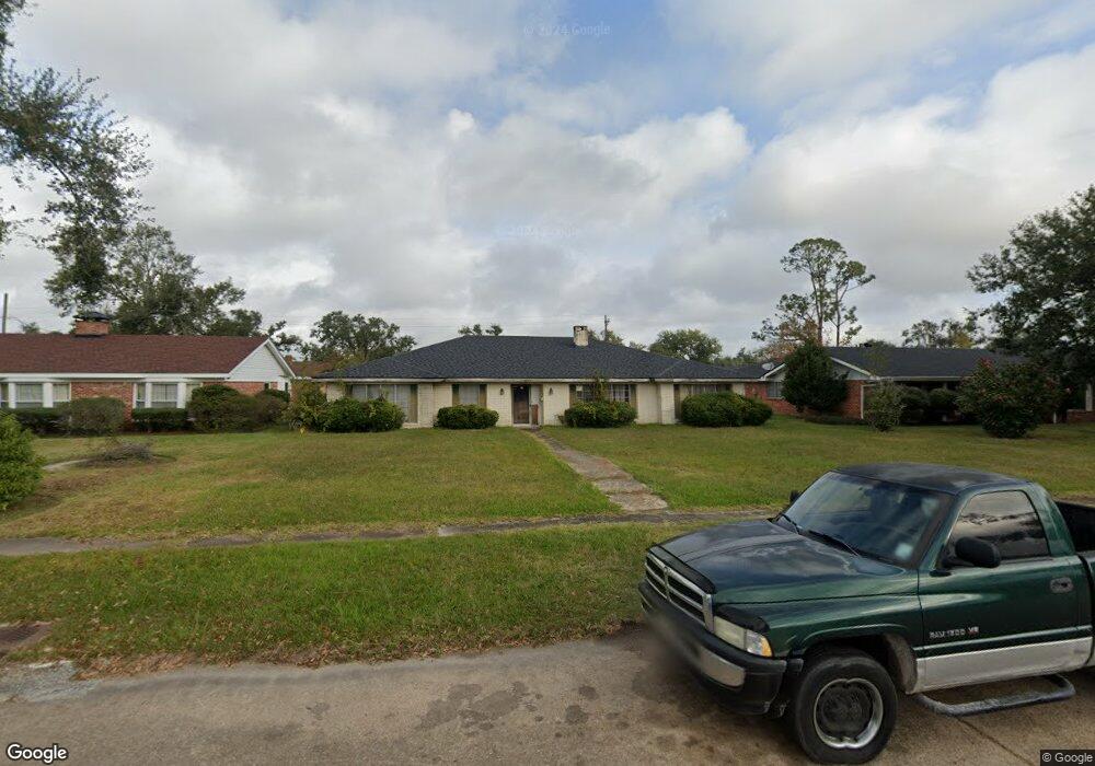 2437 19th St, Lake Charles, LA 70601 - photo 1