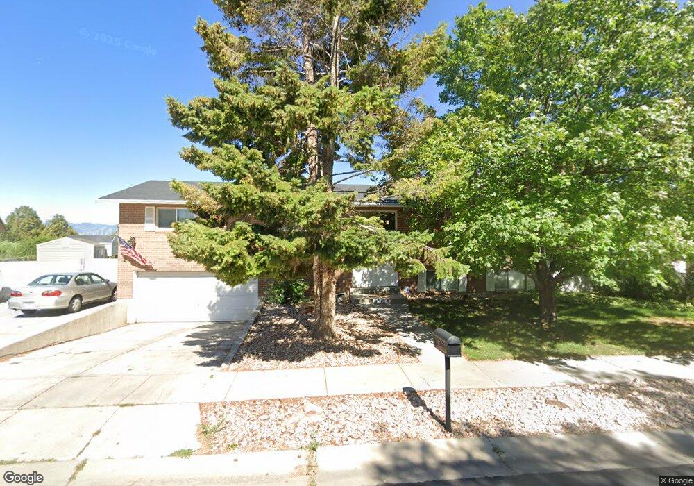 8217 Skyvue Cir, West Jordan, UT 84088 - photo 1