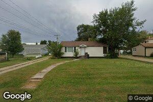 105 3rd St NW, Wessington Springs, SD 57382