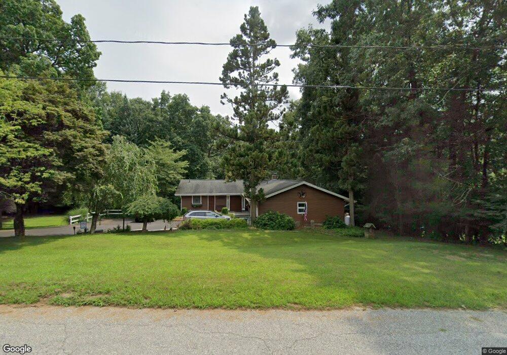 39 Southgate Cir, North Franklin, CT 06254 - photo 1