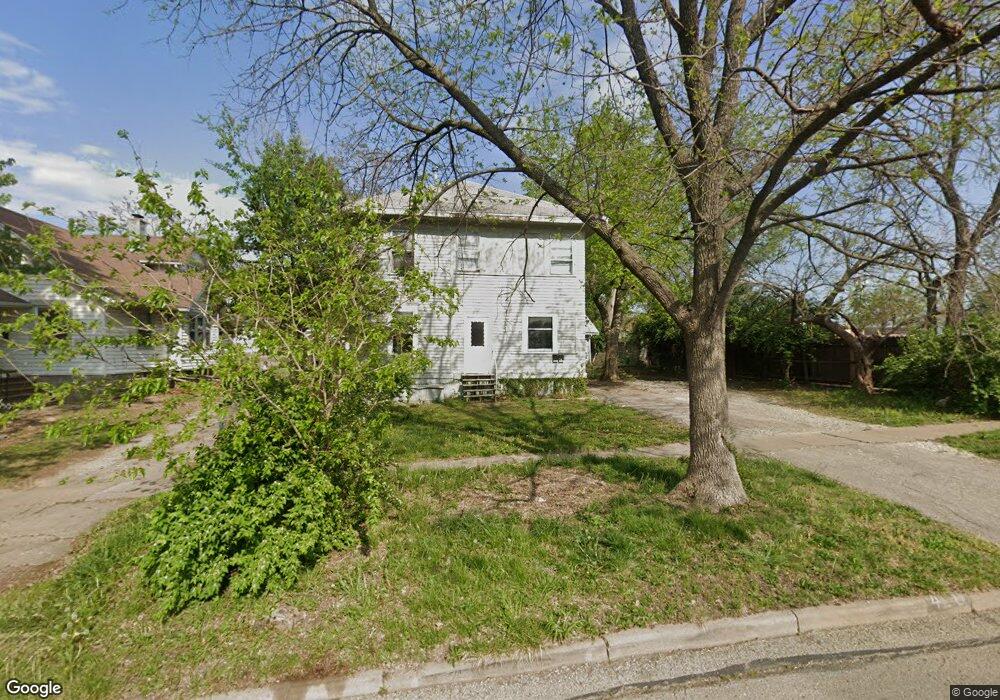 420 SW Franklin Ave, Topeka, KS 66606 - photo 1