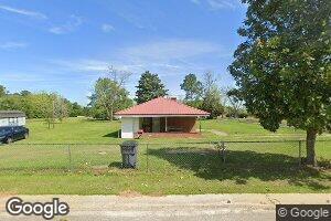 410 E Free Ave, Doerun, GA 31744