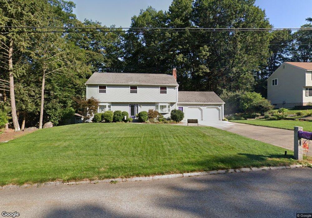 4 Deacon Dr, Nashua, NH 03063 - photo 1