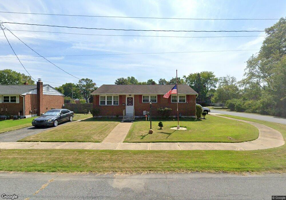 734 W 14th St, New Castle, DE 19720 - photo 1