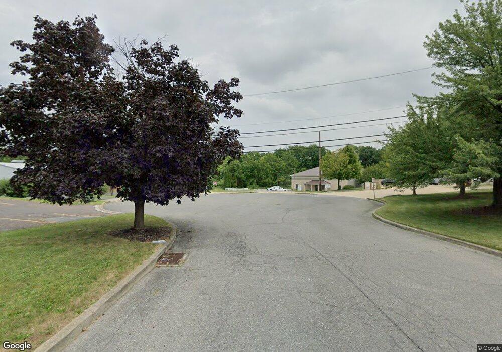 3678 Crescent Ct E, Whitehall, PA 18052 - photo 1