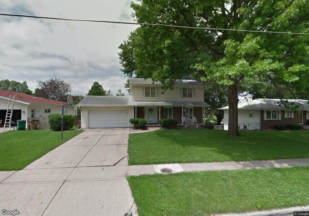 1210 33rd St, West Des Moines, IA 50266 - photo 1