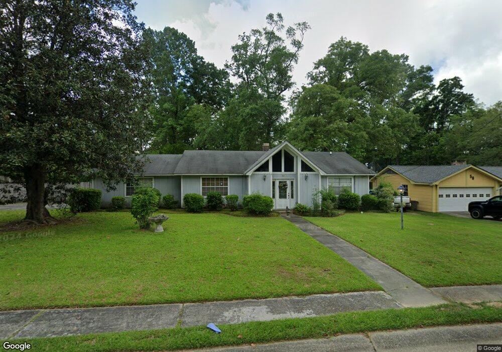 60 Clairmont Cir, Laurel, MS 39440 - photo 1