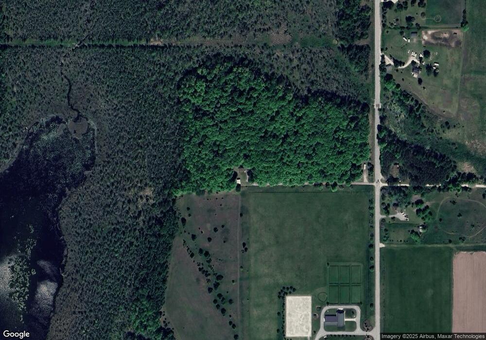 9007 Burgess Rd, Charlevoix, MI 49720 - photo 1