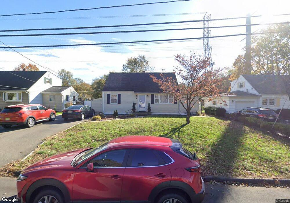 5 Longfield Rd, New Brunswick, NJ 08901 - photo 1