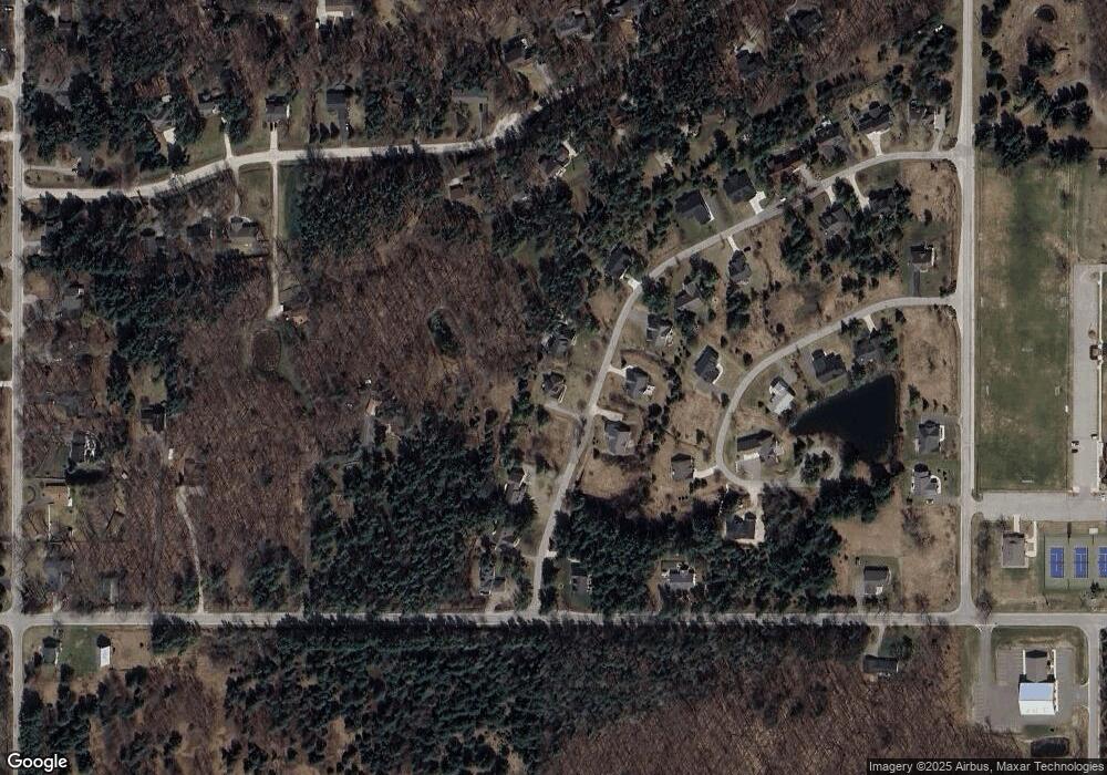 9101 Whippoorwill Ln, Charlevoix, MI 49720 - photo 1