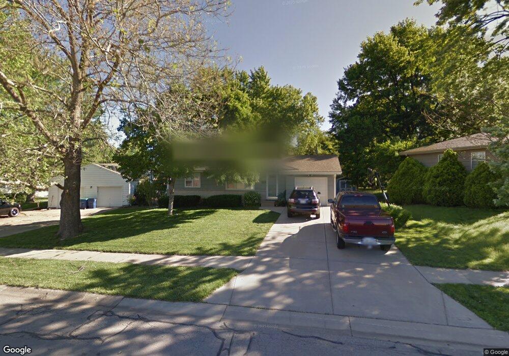 10902 W 74th St, Shawnee, KS 66203 - photo 1