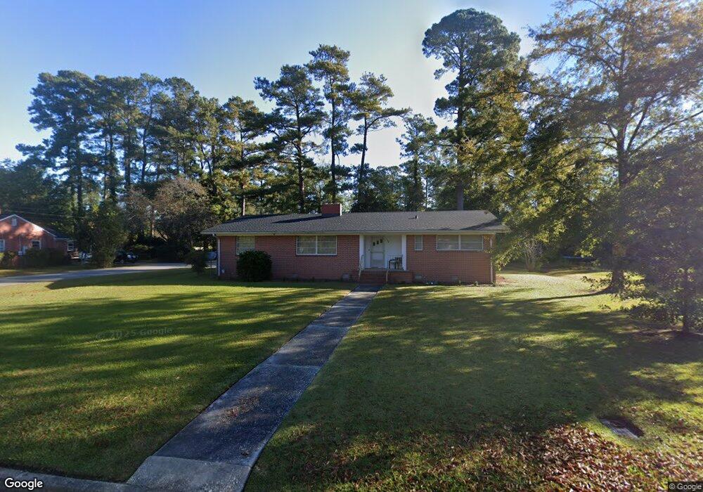 114 N Mcneil St, Burgaw, NC 28425 - photo 1