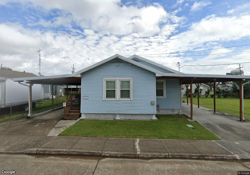 607 Columbus St, Houma, LA 70360 - photo 1