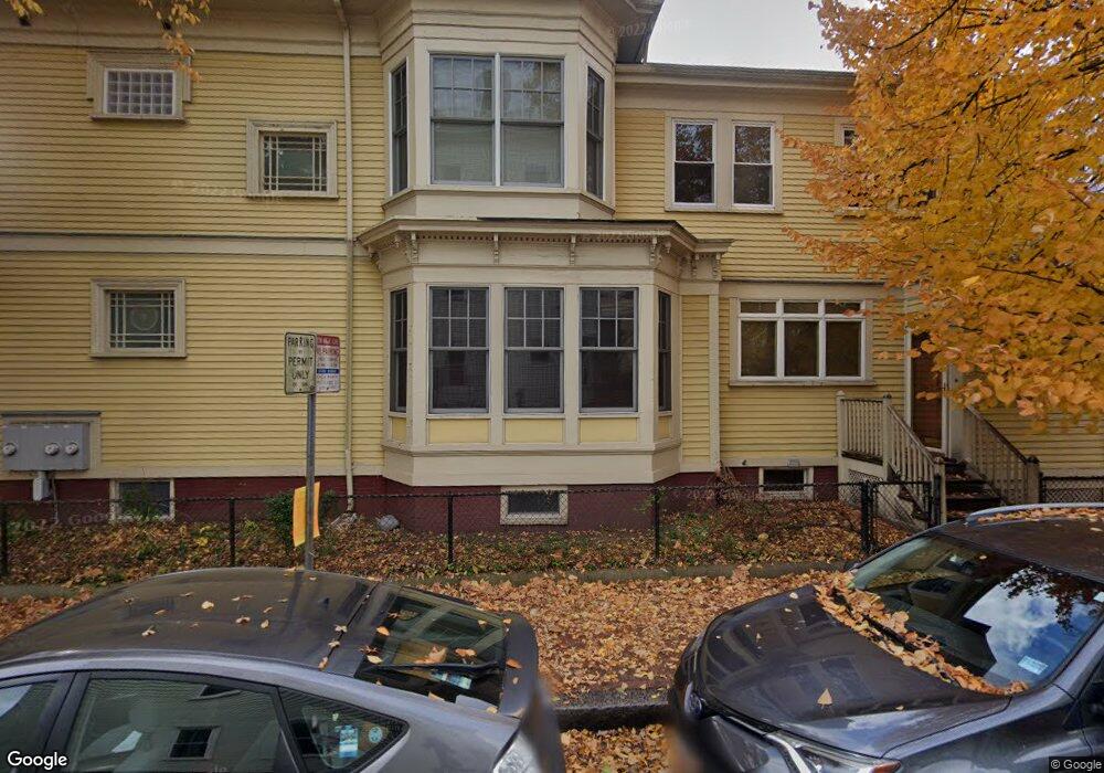 2 Kelly Rd unit 2, Cambridge, MA 02139 - photo 1