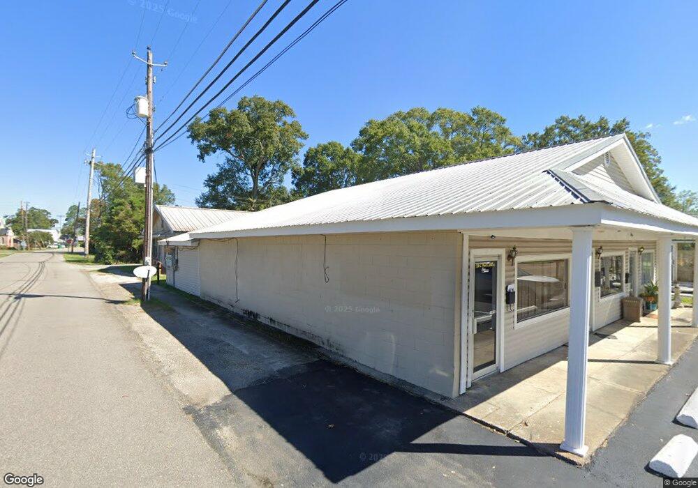 520 W Canal St, Picayune, MS 39466 - photo 1
