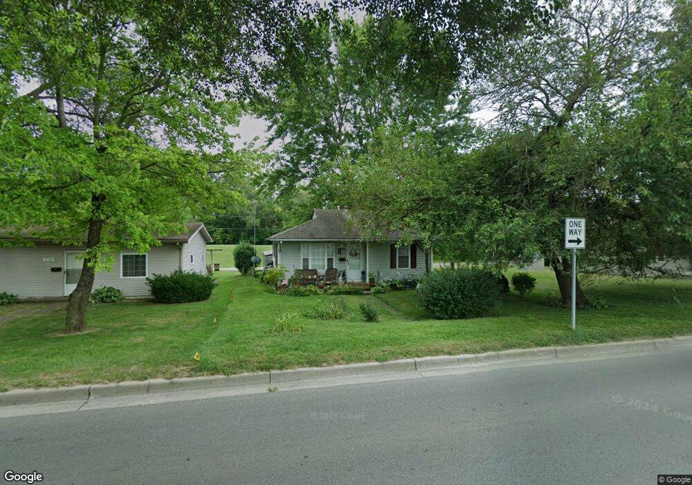 2127 10th St, Columbus, IN 47201 - photo 1