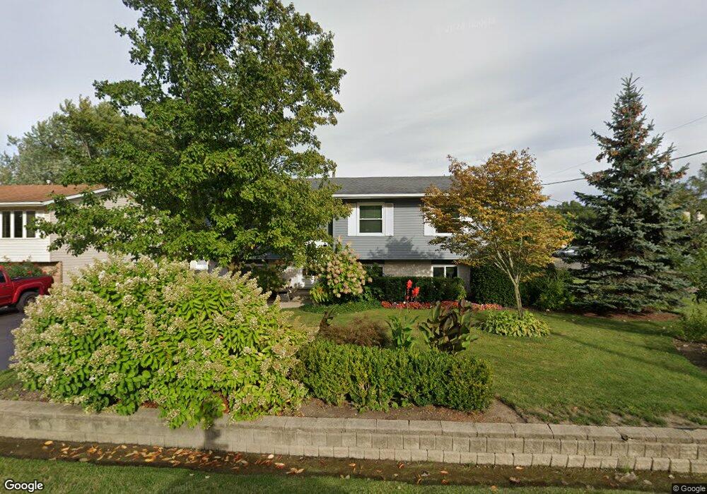 2101 N Frolic Ave, Waukegan, IL 60087 - photo 1