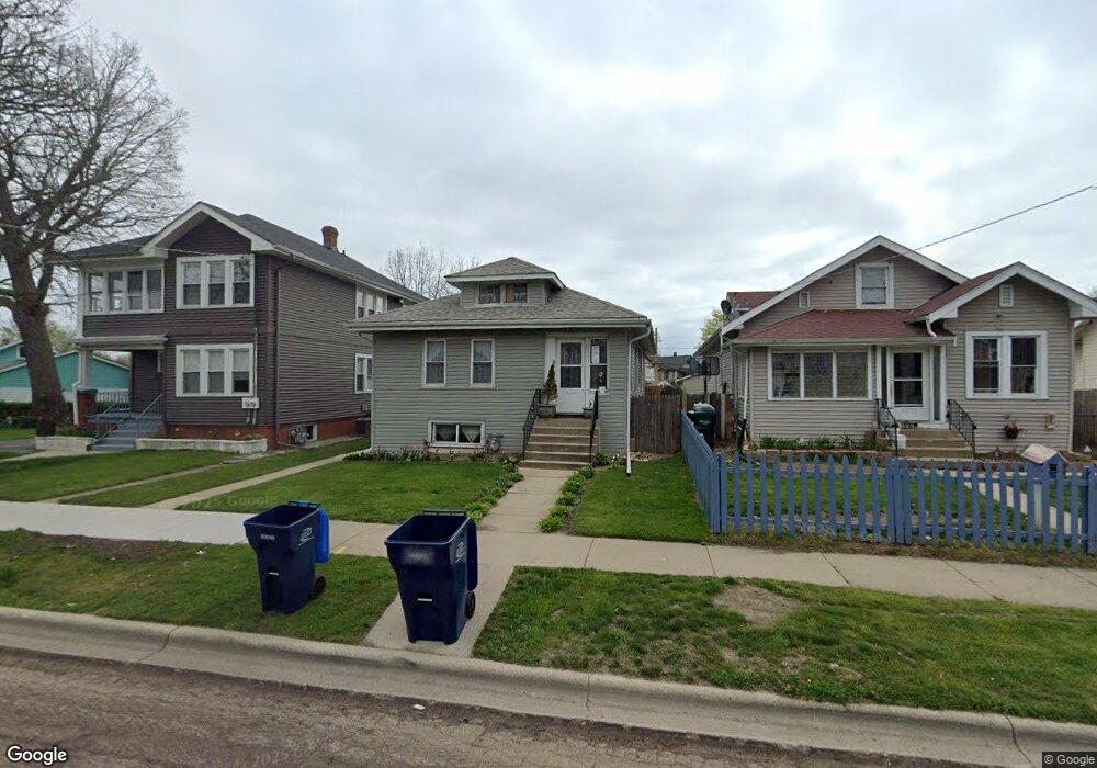 625 N Butrick St, Waukegan, IL 60085 - photo 1