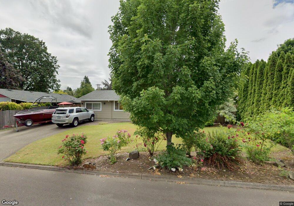 135 NW 13th Ave, Canby, OR 97013 - photo 1