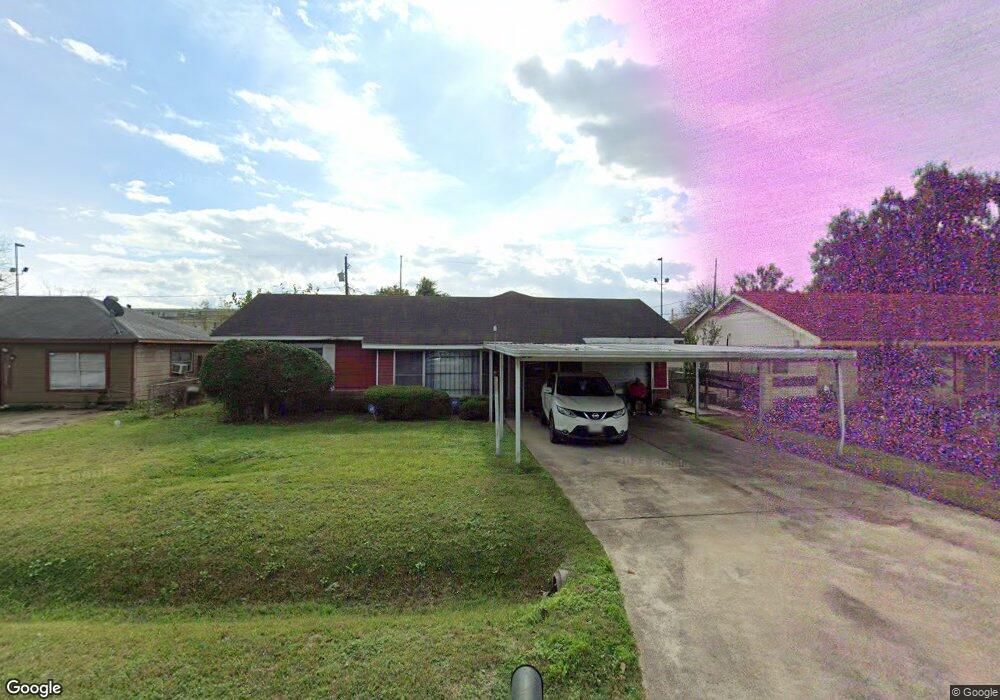 6958 Peyton St, Houston, TX 77028 - photo 1