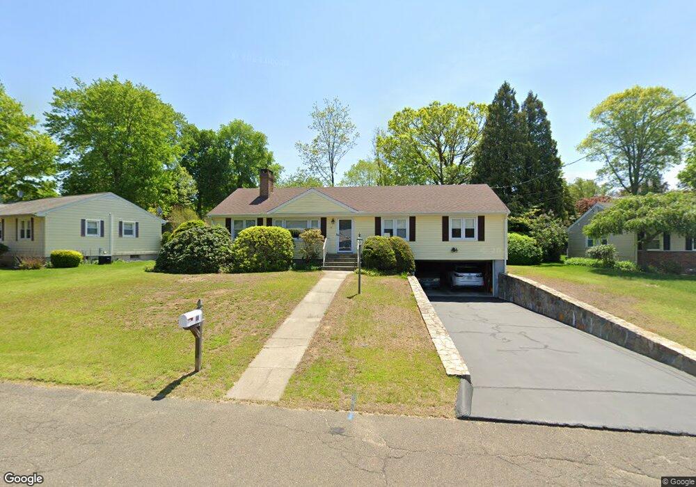 11 Elmsted Rd, Trumbull, CT 06611 - photo 1