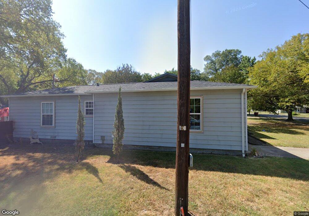 1236 Pecan St, Bonham, TX 75418 - photo 1