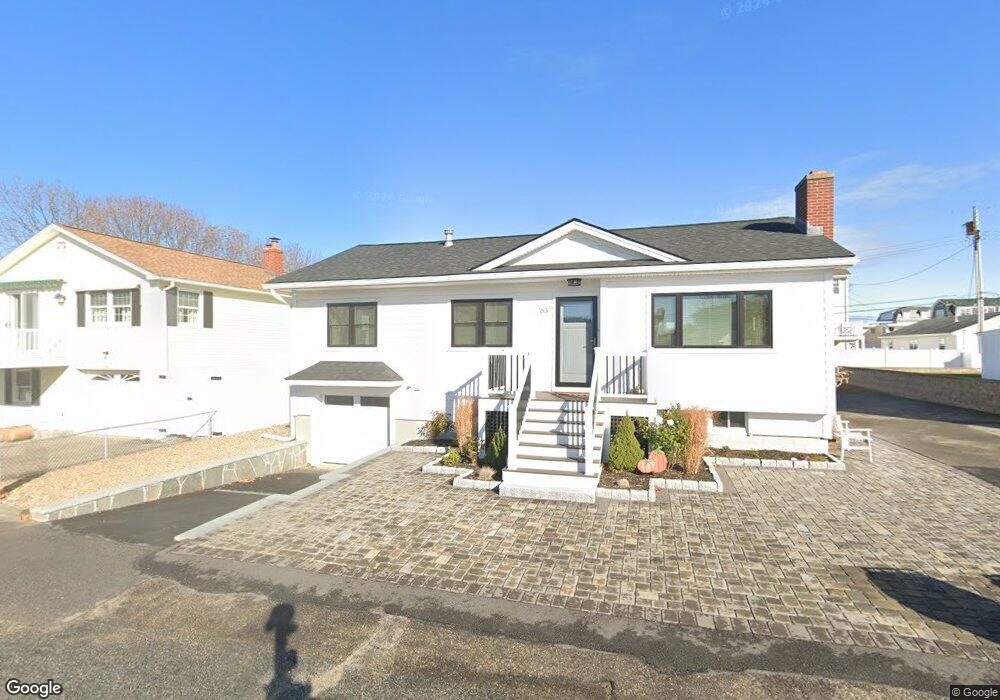 63 Woodstock St, Seabrook, NH 03874 - photo 1