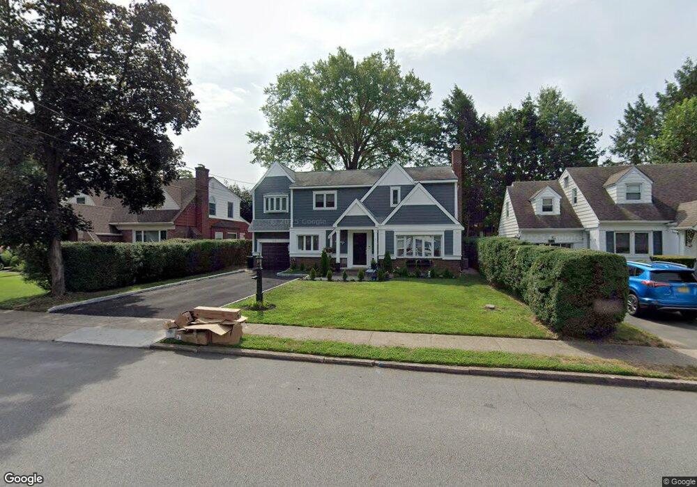 10-16 Plymouth Dr unit 1X, Fair Lawn, NJ 07410 - photo 1