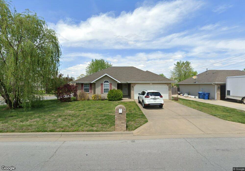 901 Dustin Ln, Nixa, MO 65714 - photo 1