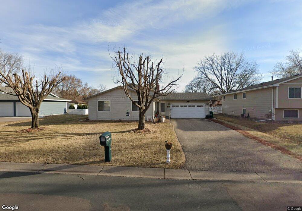 10415 96th Ave N, Maple Grove, MN 55369 - photo 1