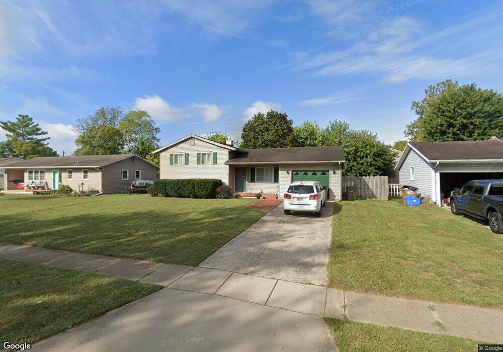 2242 Timbercrest Dr, Columbus, IN 47203 - photo 1