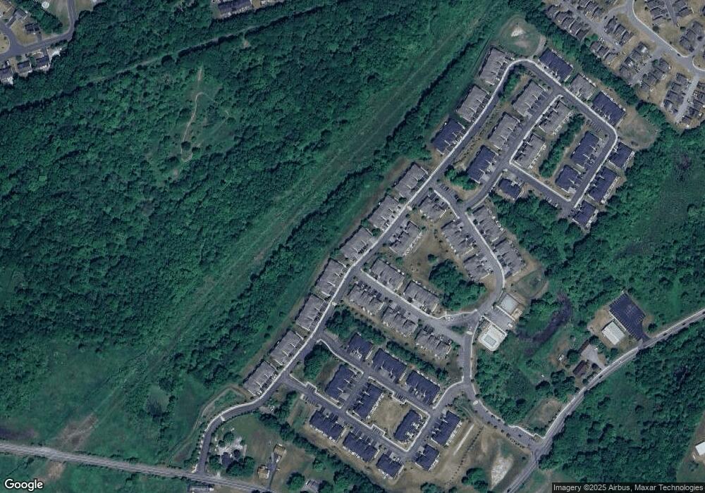 53 Meadow View Dr, Middletown, NY 10940 - photo 1