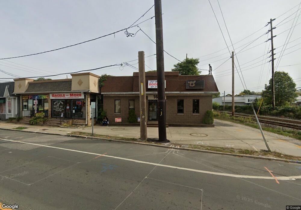 165 Islip Ave, Islip, NY 11751 - photo 1