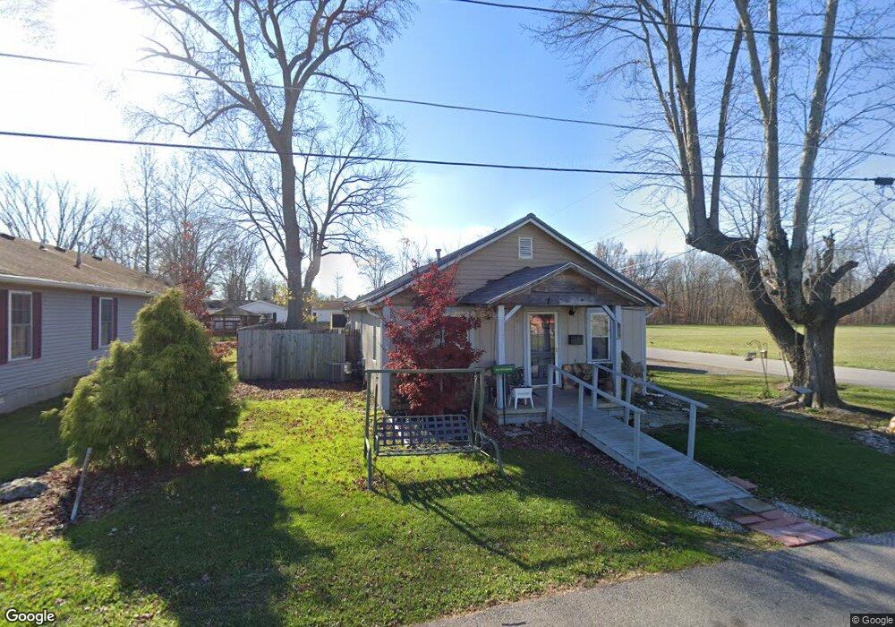 689 W Cherry St, Austin, IN 47102 - photo 1