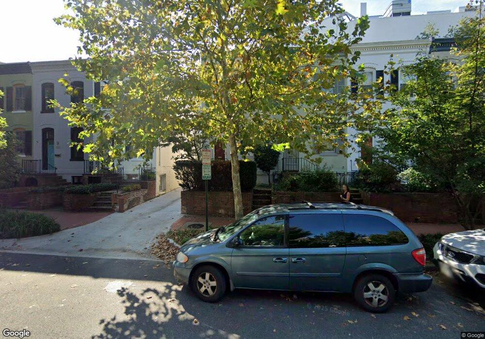 2410 I St NW, Washington, DC 20037 - photo 1