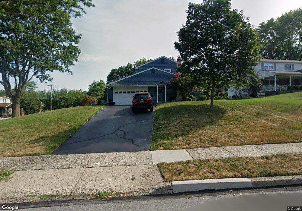 3125 Walker Ln, Norristown, PA 19403 - photo 1