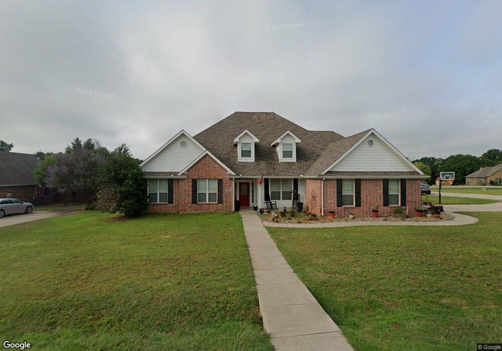 428 Green Meadow Dr, Boyd, TX 76023 - photo 1