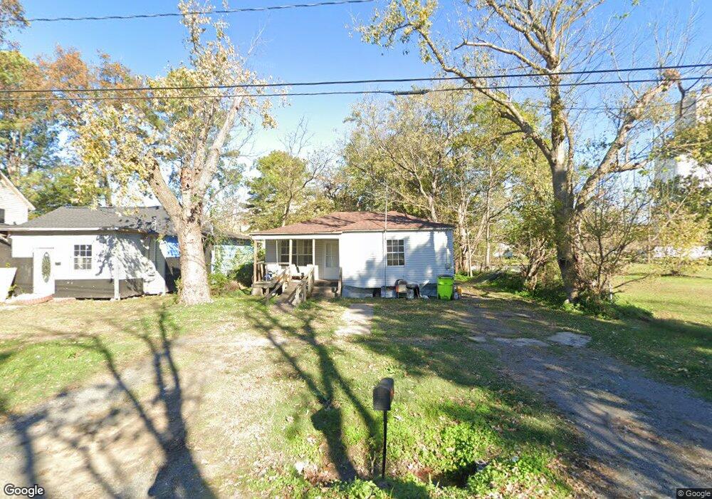 306 W Cleveland St, Stuttgart, AR 72160 - photo 1