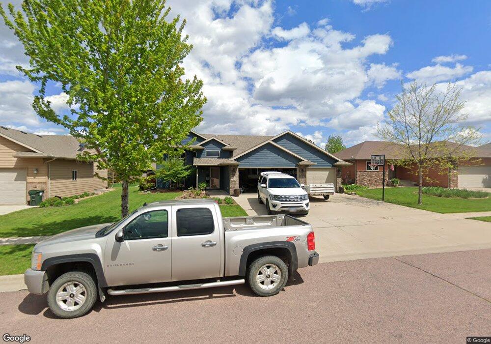 5212 S Solono Ave, Sioux Falls, SD 57108 - photo 1