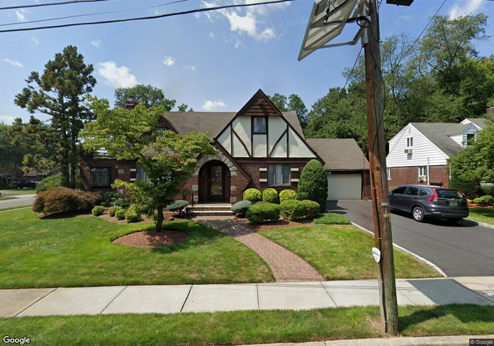 12-07 Plymouth Dr unit 1X, Fair Lawn, NJ 07410 - photo 1