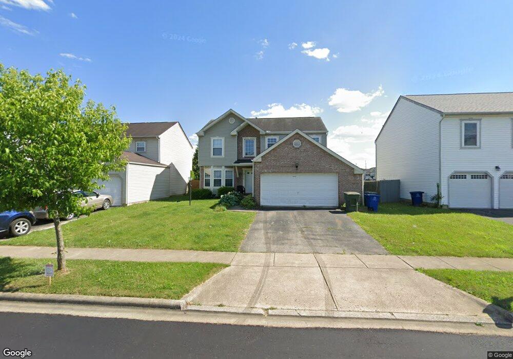 5779 Templar St, Columbus, OH 43232 - photo 1